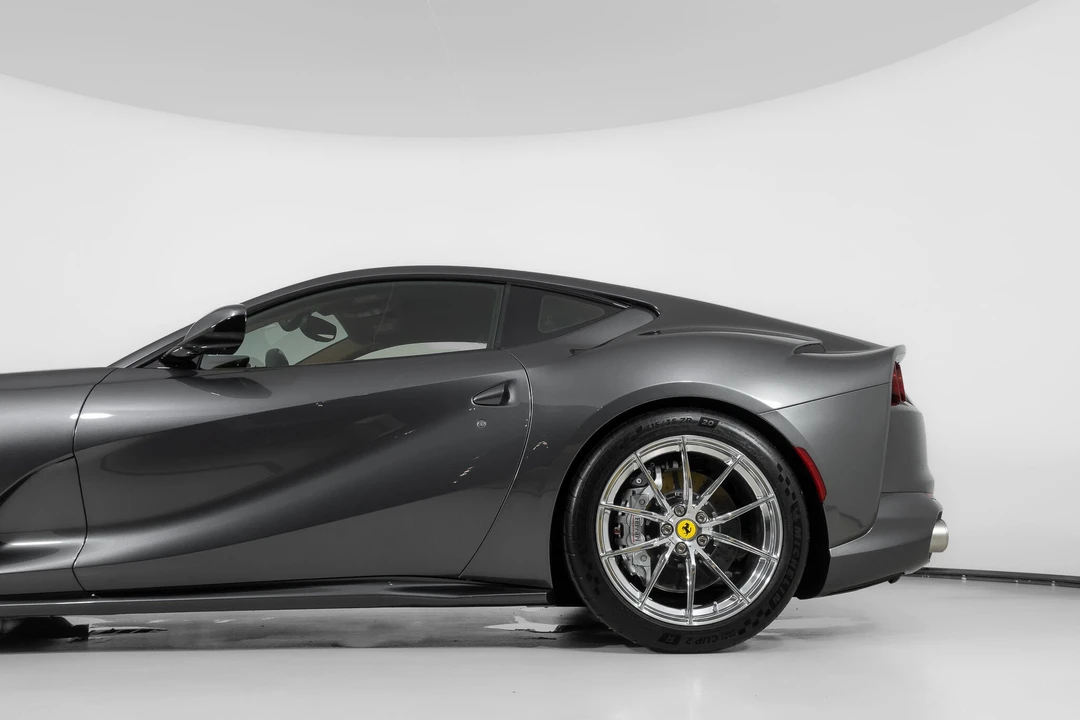 2019 Ferrari 812 Superfast - Image 16 of 31