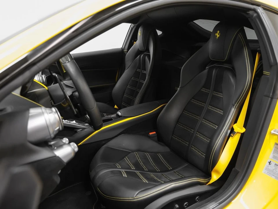 2019 Ferrari 812 Superfast - Image 3 of 31