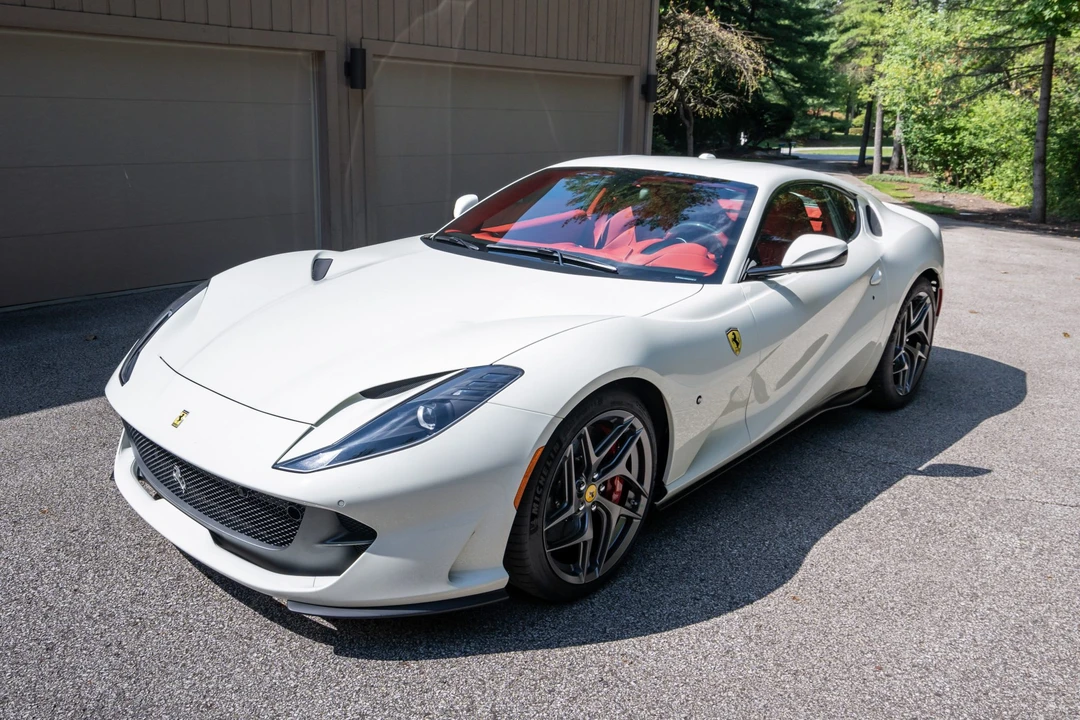 2019 Ferrari 812 Superfast - Image 2 of 31