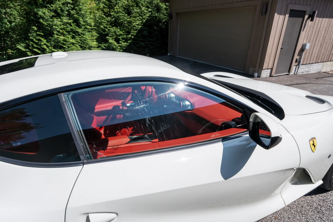 2019 Ferrari 812 Superfast - Image 19 of 31