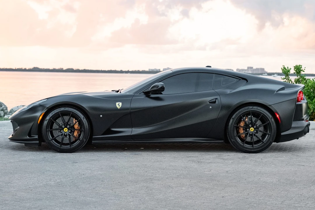 2019 Ferrari 812 Superfast - Image 3 of 31