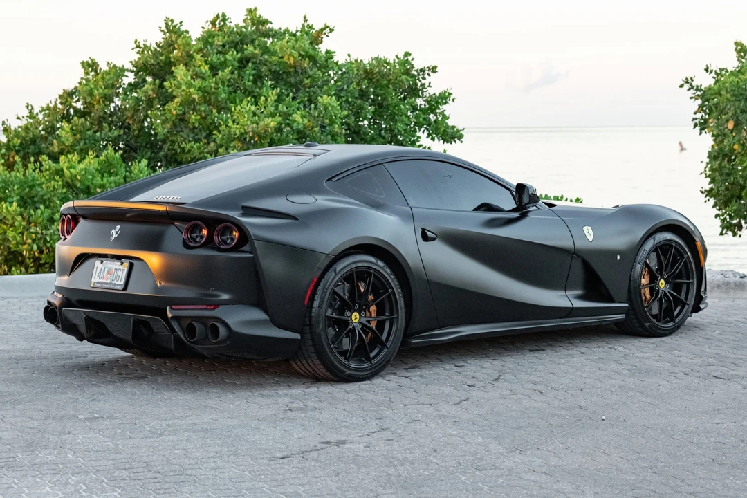 2019 Ferrari 812 Superfast - Image 6 of 31