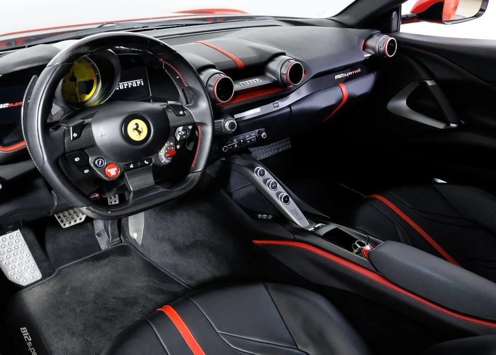 2019 Ferrari 812 Superfast - Image 22 of 31
