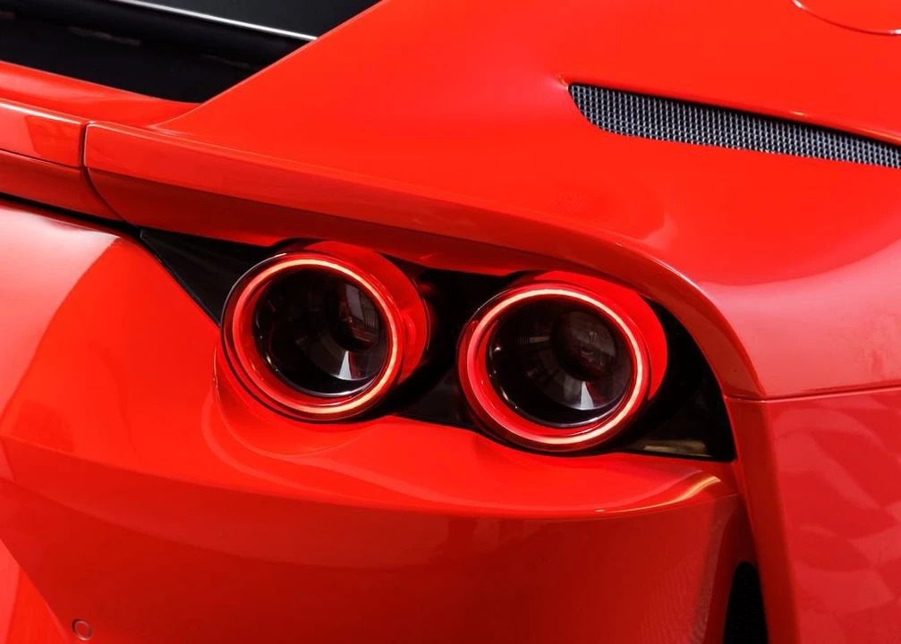 2019 Ferrari 812 Superfast - Image 29 of 31
