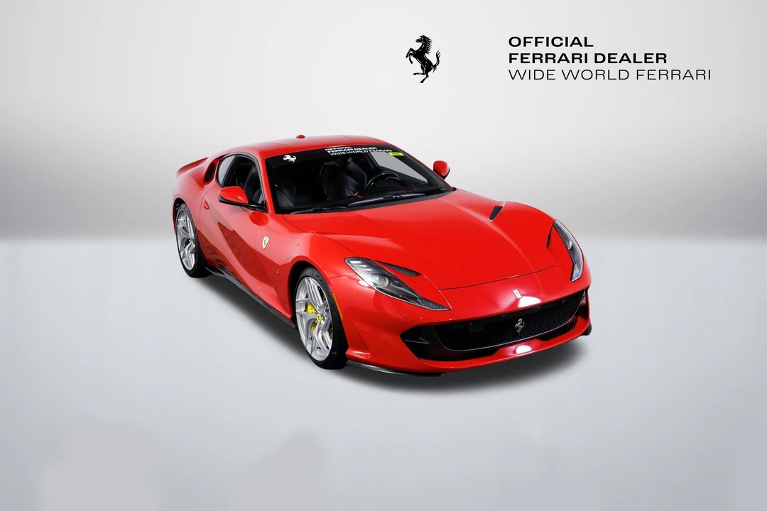 2019 Ferrari 812 Superfast - Image 9 of 31