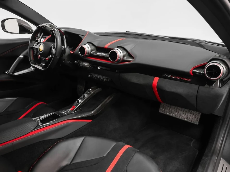 2019 Ferrari 812 Superfast - Image 31 of 31