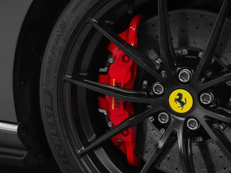 2019 Ferrari 812 Superfast - Image 16 of 31