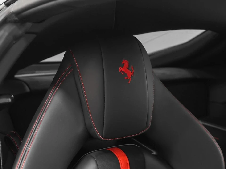 2019 Ferrari 812 Superfast - Image 28 of 31