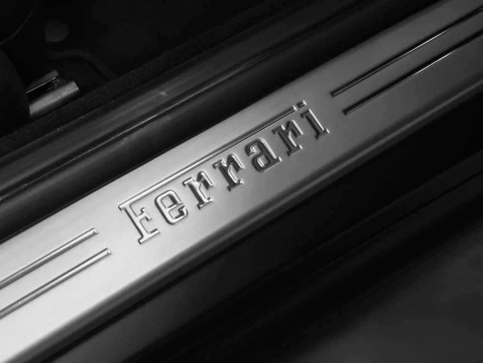 2019 Ferrari 812 Superfast - Image 23 of 31