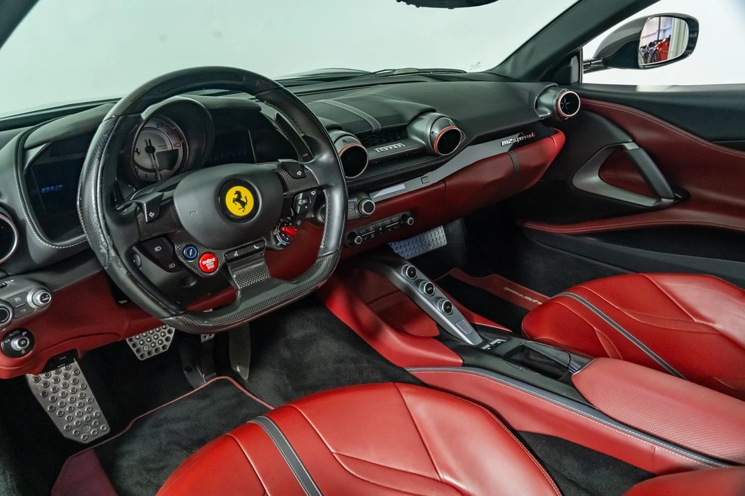 2019 Ferrari 812 Superfast - Image 18 of 31