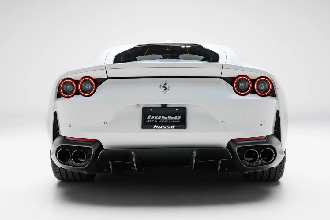 2019 Ferrari 812 Superfast - Image 27 of 31