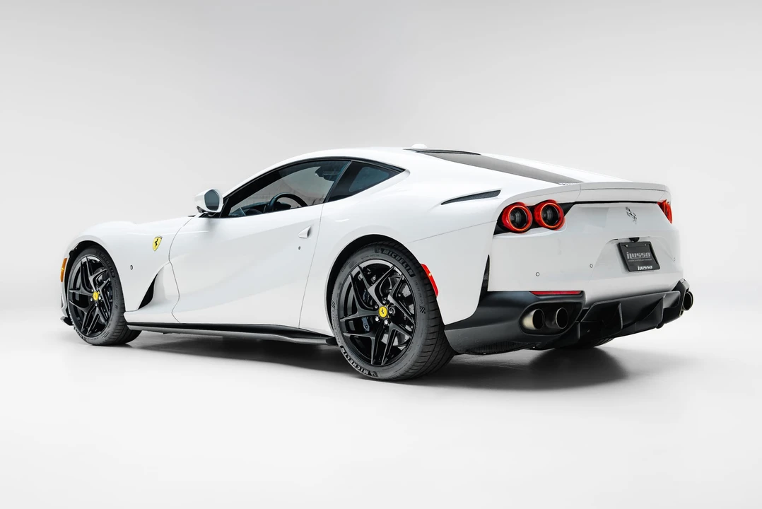 2019 Ferrari 812 Superfast - Image 23 of 31