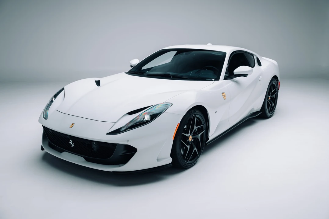 2019 Ferrari 812 Superfast - Image 2 of 31