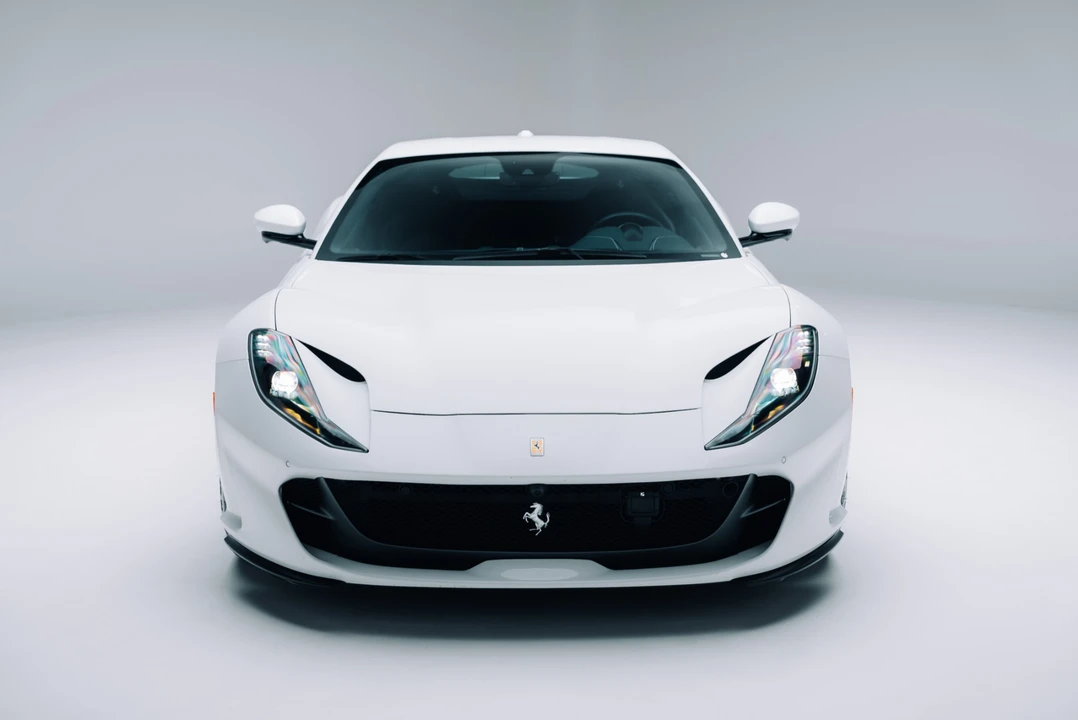 2019 Ferrari 812 Superfast - Image 12 of 31