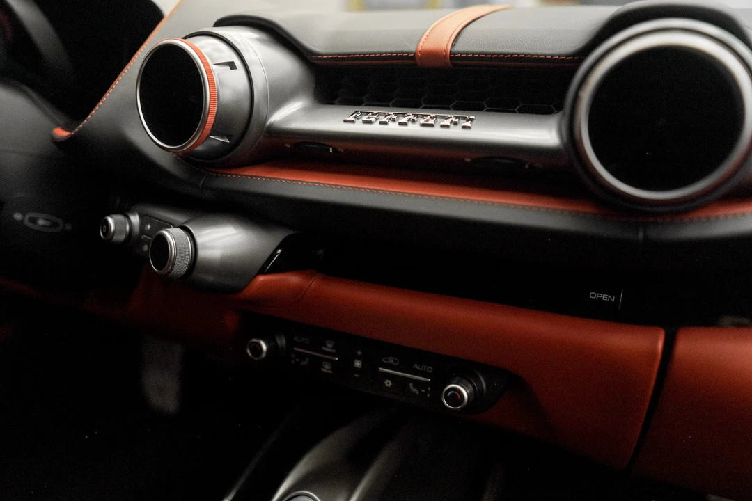2019 Ferrari 812 Superfast - Image 14 of 18