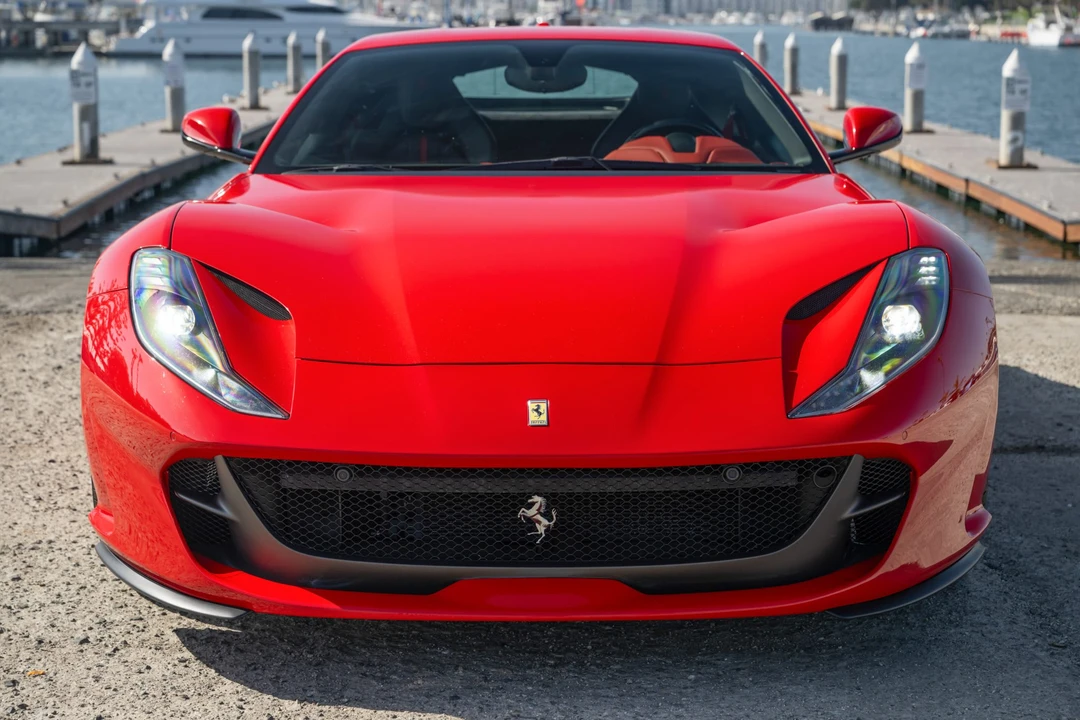 2019 Ferrari 812 Superfast - Image 3 of 31