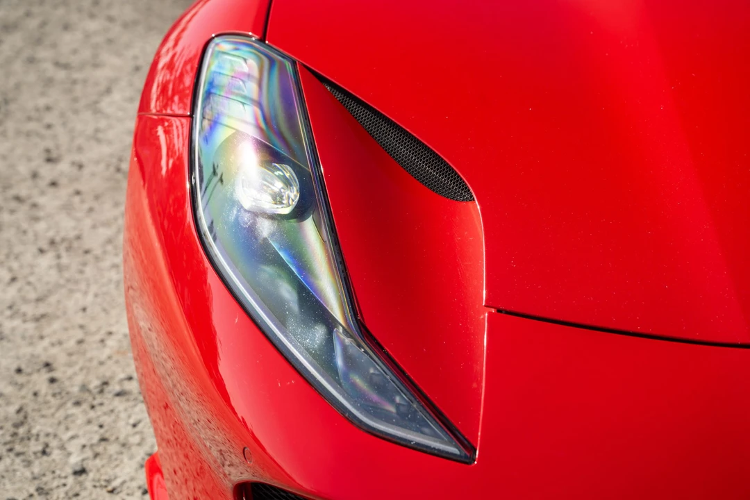 2019 Ferrari 812 Superfast - Image 12 of 31