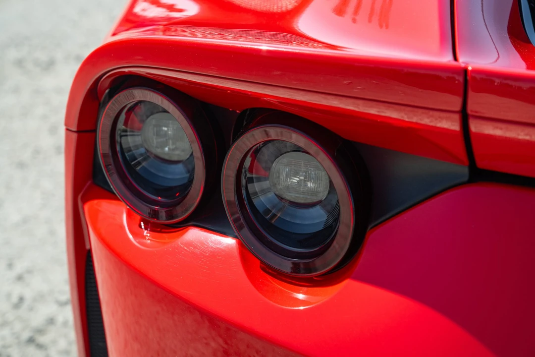 2019 Ferrari 812 Superfast - Image 14 of 31