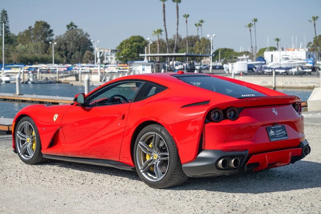 2019 Ferrari 812 Superfast - Image 8 of 31