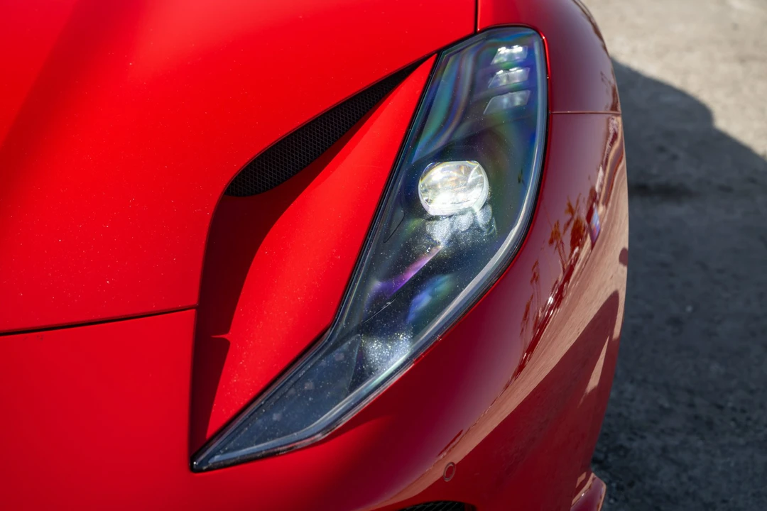 2019 Ferrari 812 Superfast - Image 11 of 31