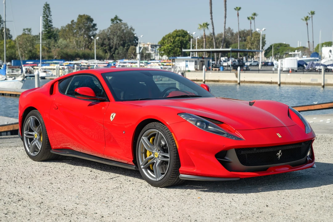 2019 Ferrari 812 Superfast - Image 4 of 31