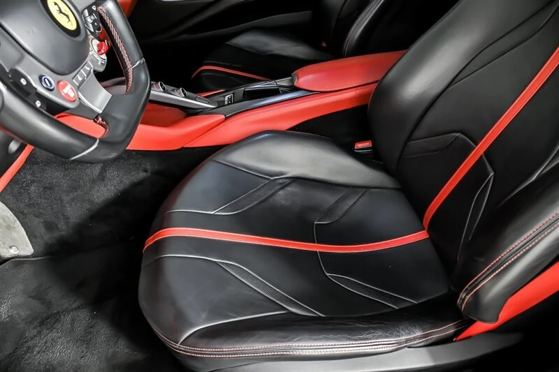 2019 Ferrari 812 Superfast - Image 21 of 31