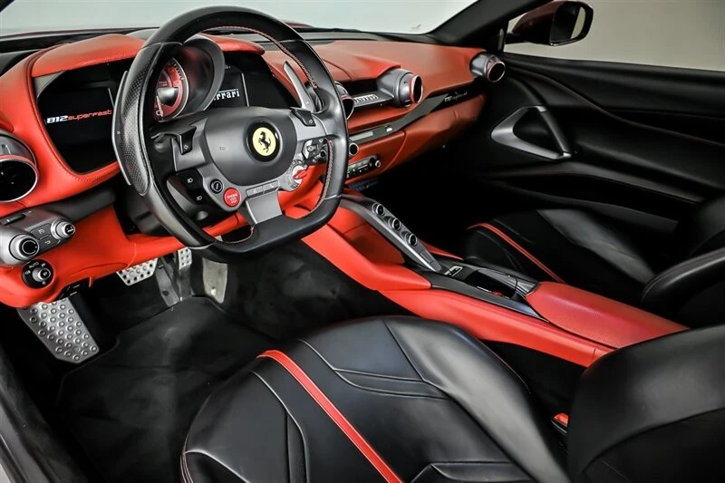 2019 Ferrari 812 Superfast - Image 20 of 31