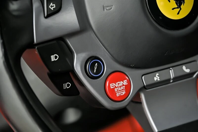 2019 Ferrari 812 Superfast - Image 24 of 31