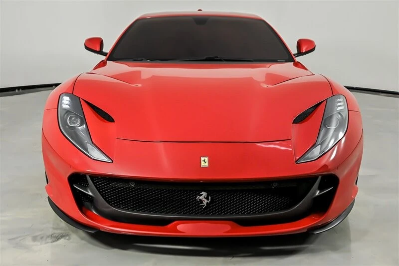 2019 Ferrari 812 Superfast - Image 4 of 31