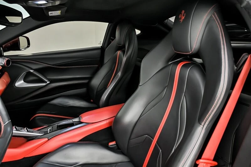 2019 Ferrari 812 Superfast - Image 22 of 31