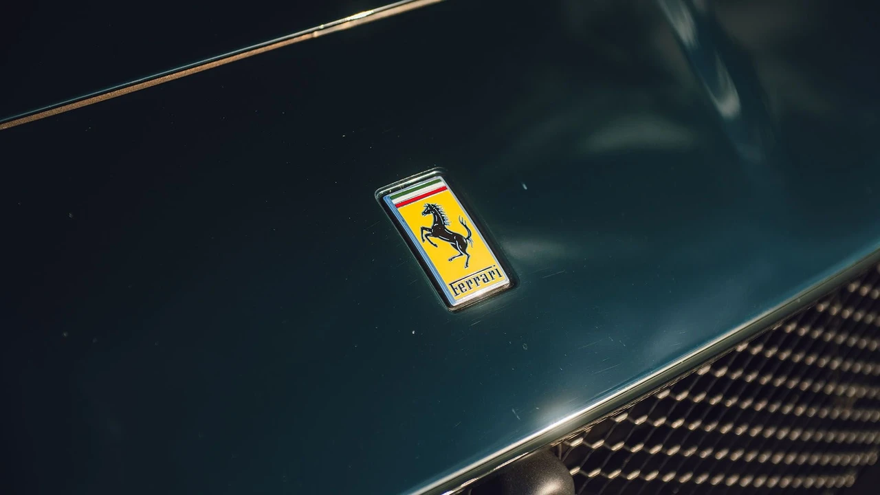 2019 Ferrari 812 Superfast - Image 19 of 31