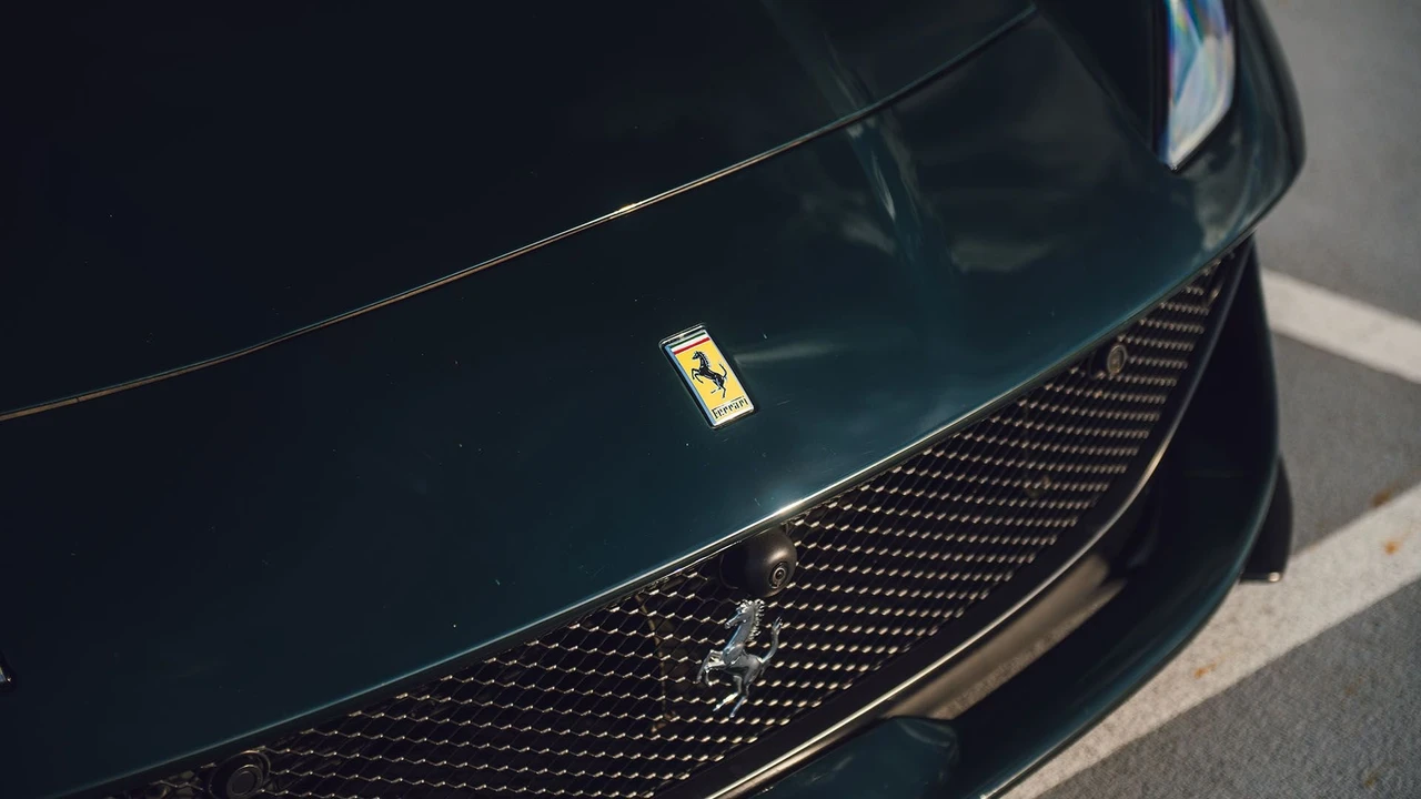 2019 Ferrari 812 Superfast - Image 20 of 31