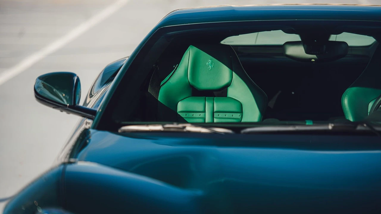 2019 Ferrari 812 Superfast - Image 27 of 31