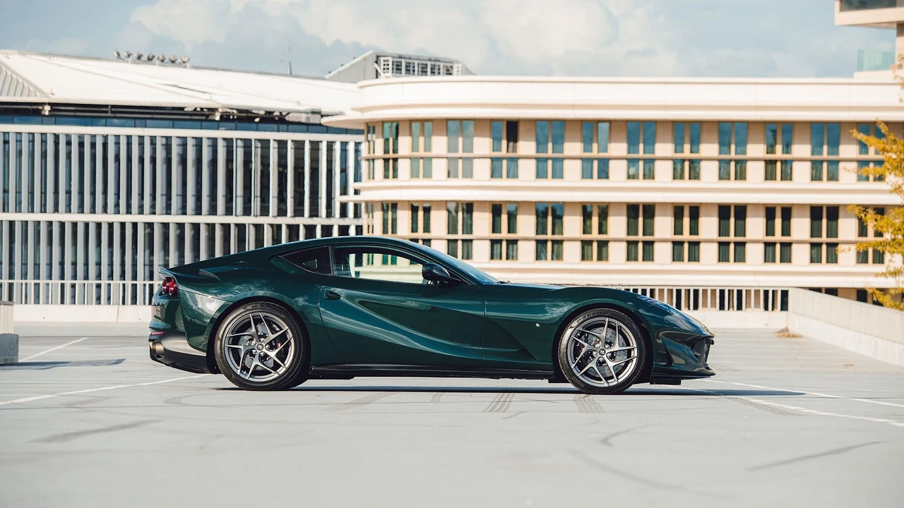 2019 Ferrari 812 Superfast - Image 2 of 31