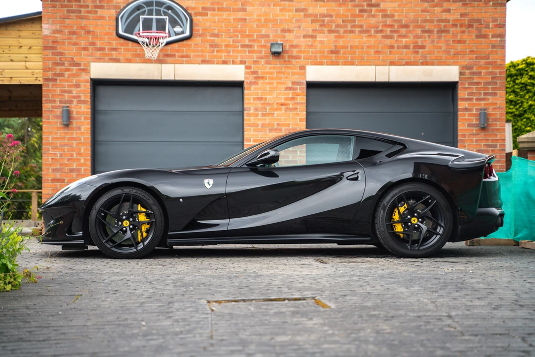 2019 Ferrari 812 Superfast - Image 4 of 31