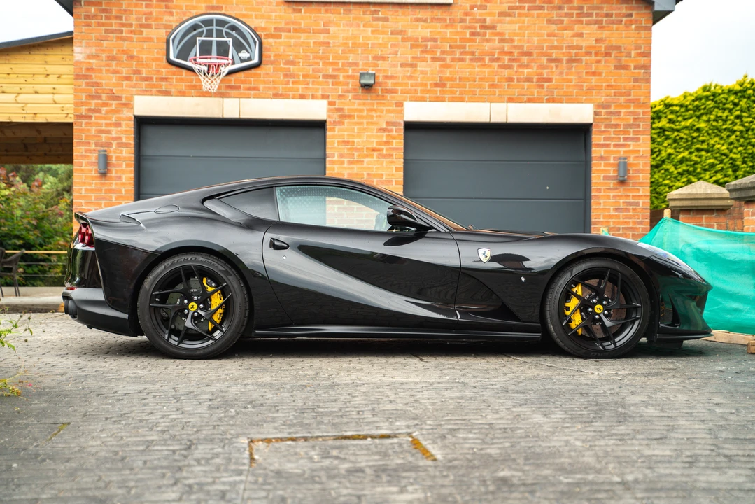 2019 Ferrari 812 Superfast - Image 8 of 31