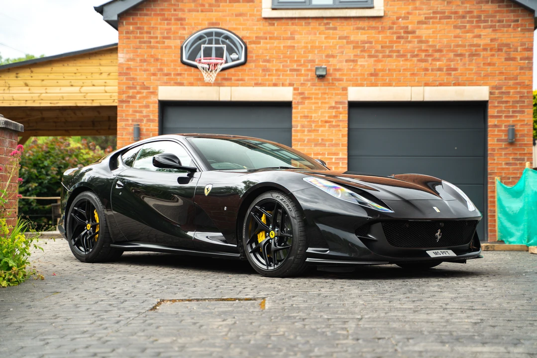 2019 Ferrari 812 Superfast - Image 9 of 31
