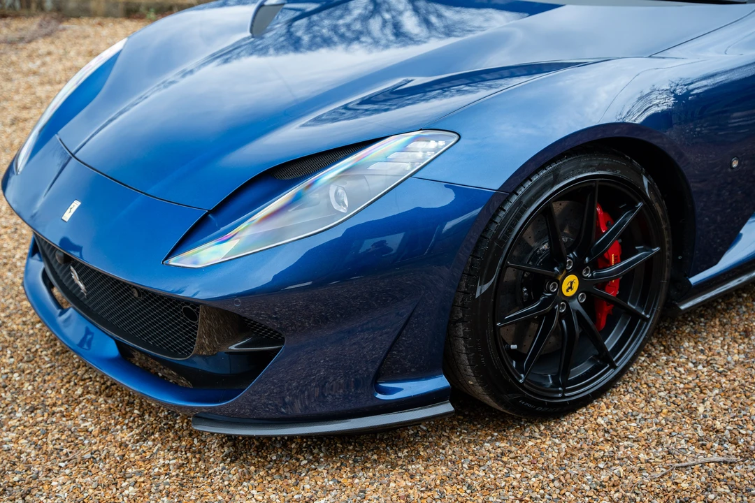 2020 Ferrari 812 Superfast - Image 18 of 31
