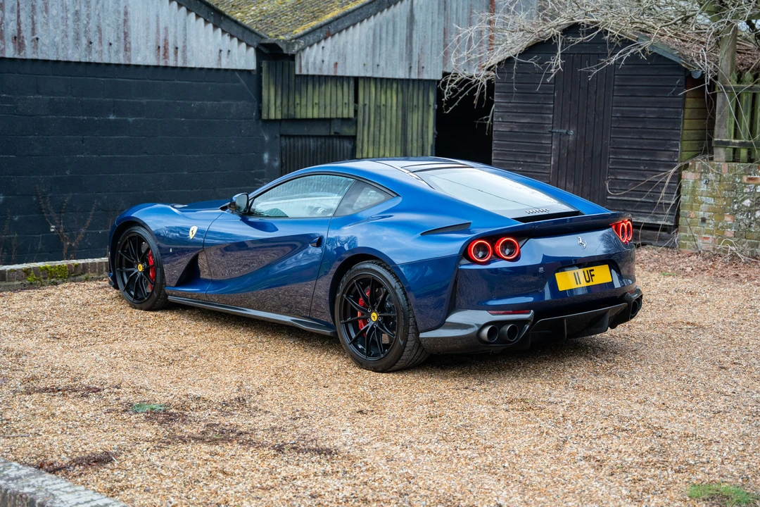 2020 Ferrari 812 Superfast - Image 8 of 31