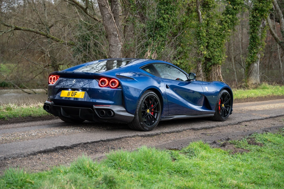 2020 Ferrari 812 Superfast - Image 14 of 31