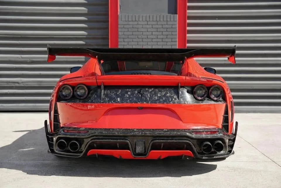 2019 Ferrari 812 Superfast - Image 10 of 17