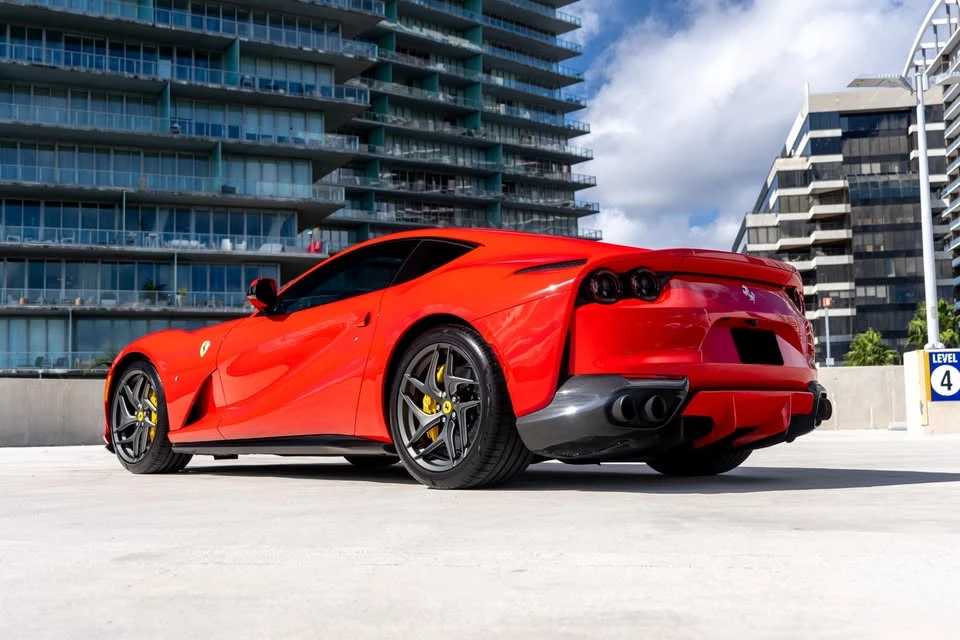 2019 Ferrari 812 Superfast - Image 6 of 20