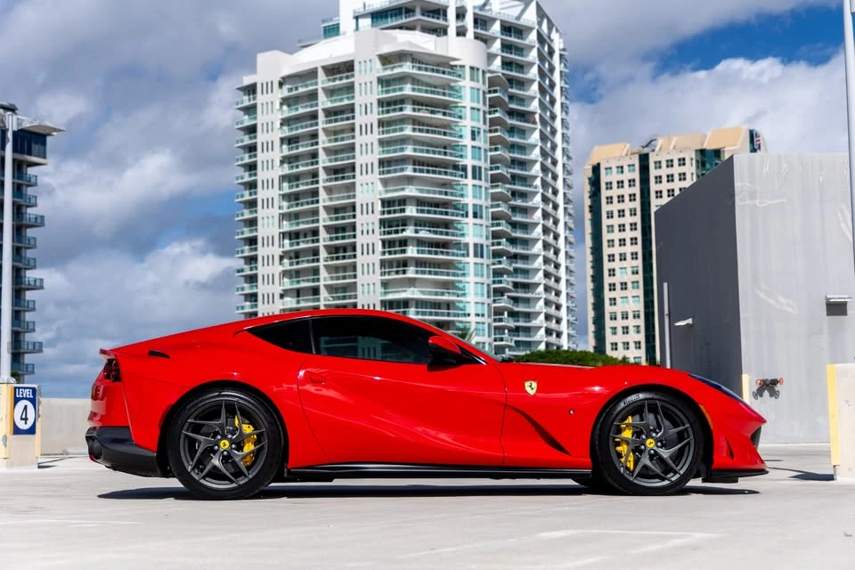 2019 Ferrari 812 Superfast - Image 2 of 20