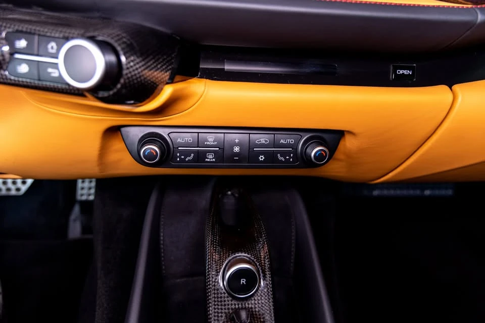 2019 Ferrari 812 Superfast - Image 15 of 20