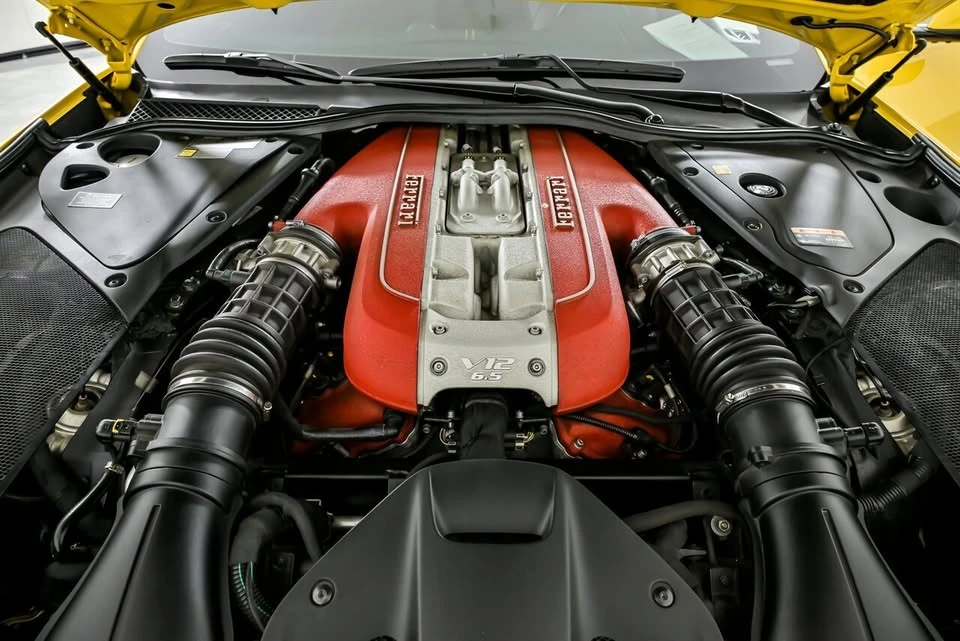 2019 Ferrari 812 Superfast - Image 17 of 20