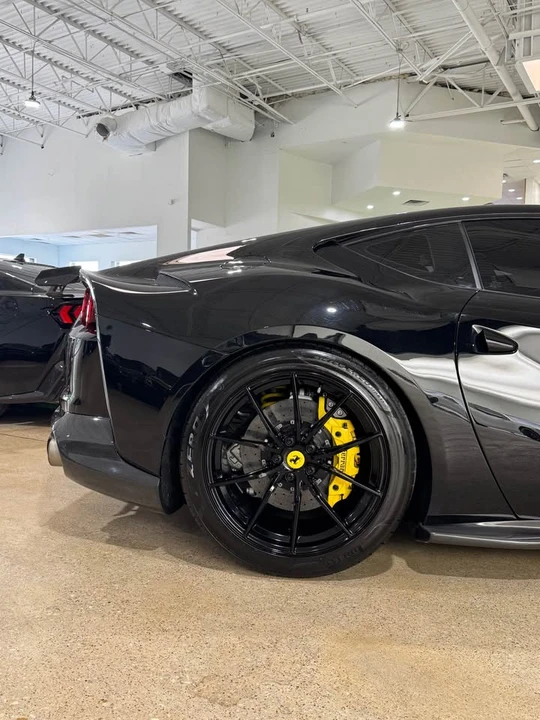 2019 Ferrari 812 Superfast - Image 5 of 13