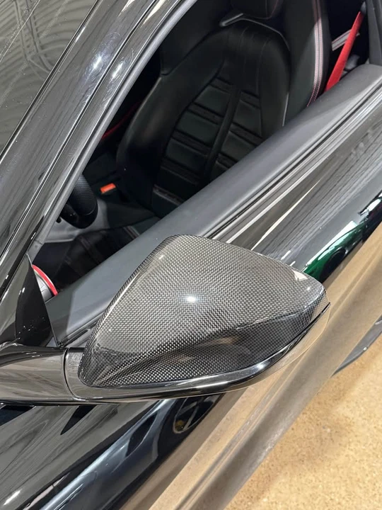 2019 Ferrari 812 Superfast - Image 10 of 13