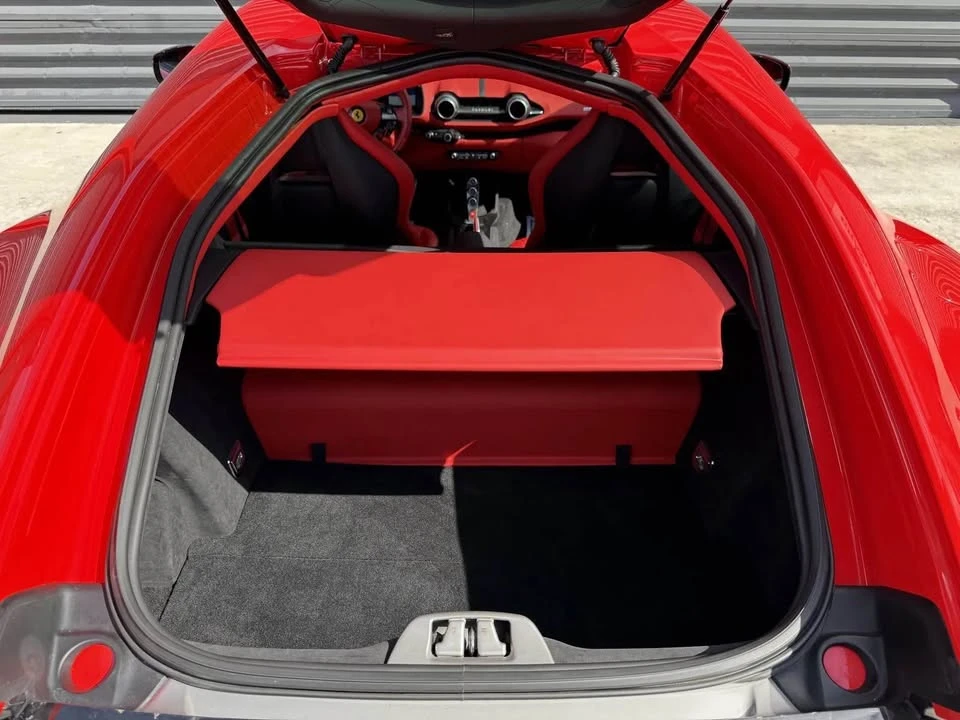 2019 Ferrari 812 Superfast - Image 10 of 20