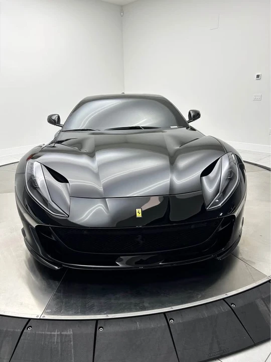 2019 Ferrari 812 Superfast - Image 5 of 16