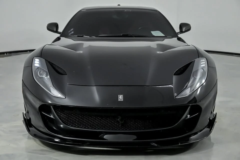 2019 Ferrari 812 Superfast - Image 5 of 20